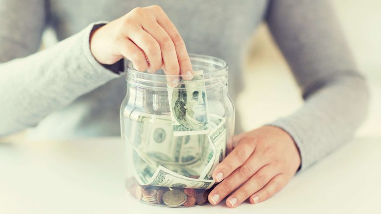 how to Save Money for Low-Income Earners